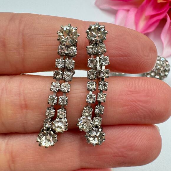 Vintage 3 Pair Rhinestone Clip On Earrings Old Hollywood Glam 50s 60s Bombshell - Picture 2 of 10